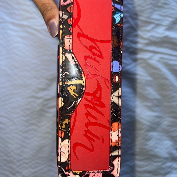 Christian Louboutin: Limited Edition Black Patent Leather Multicolor Cabata Tote - Picture 6 of 6